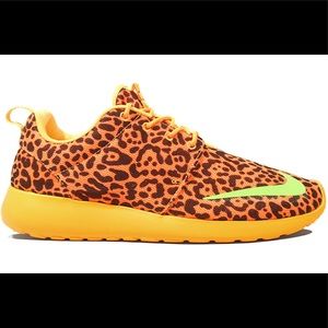 Nike Rosche Run leopard